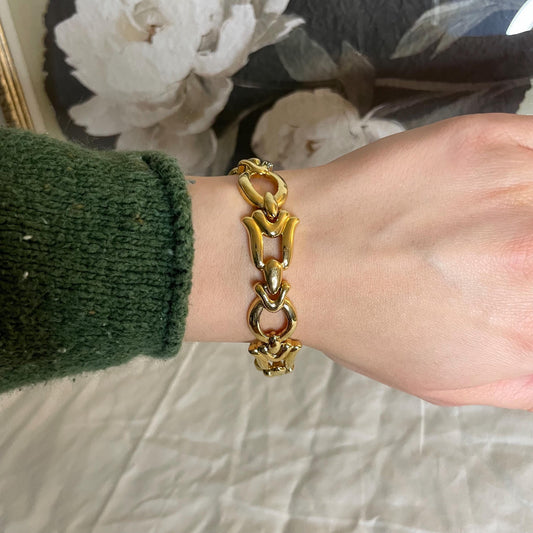 Gold Toned MONET Chunky Bracelet 7”