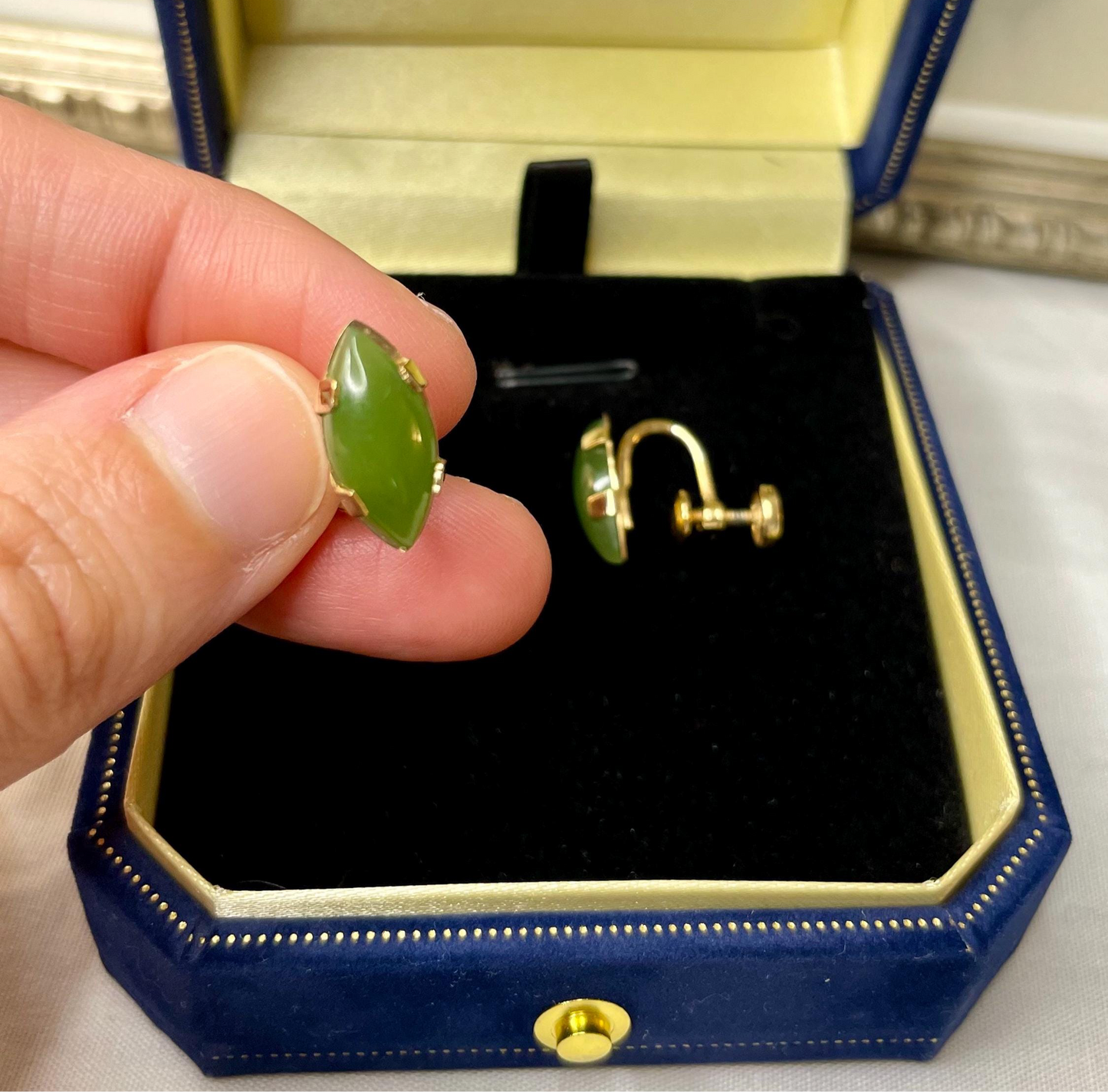 12K Gold FILLED Genuine Jade Screw Back Earrings