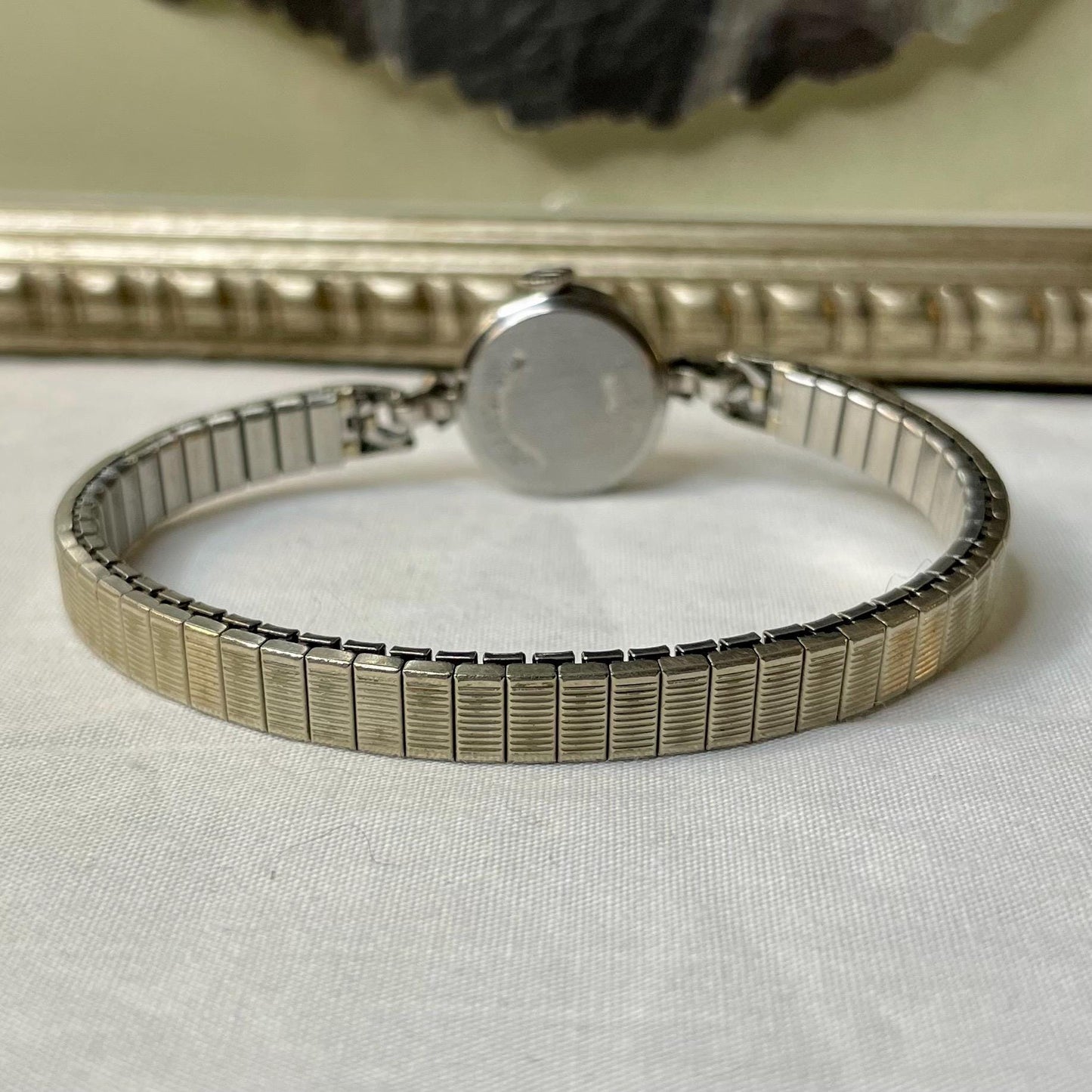 1978 Bulova Ladies Watch Silver Tone 6.5” NON WORKING