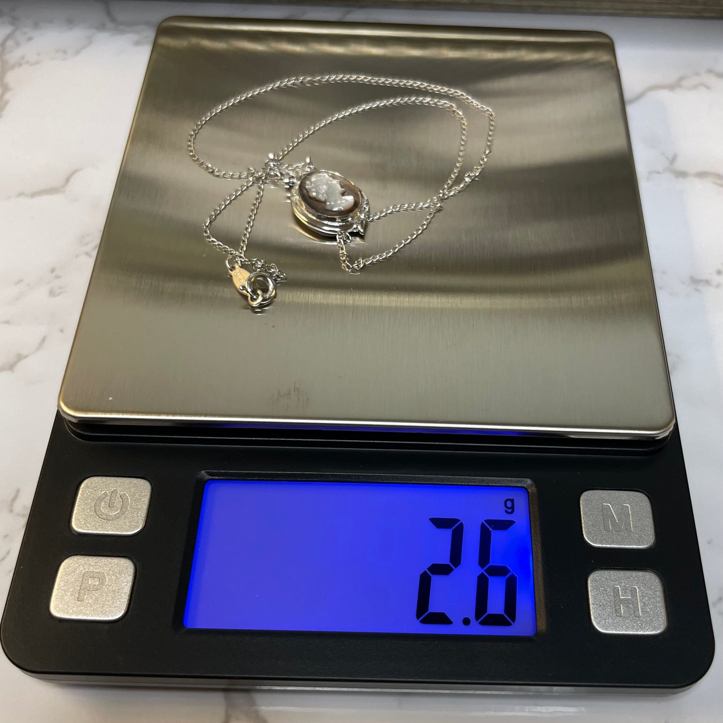 Vintage 925 Silver Mother of Pearl Cameo Pendant Necklace - 16” Long