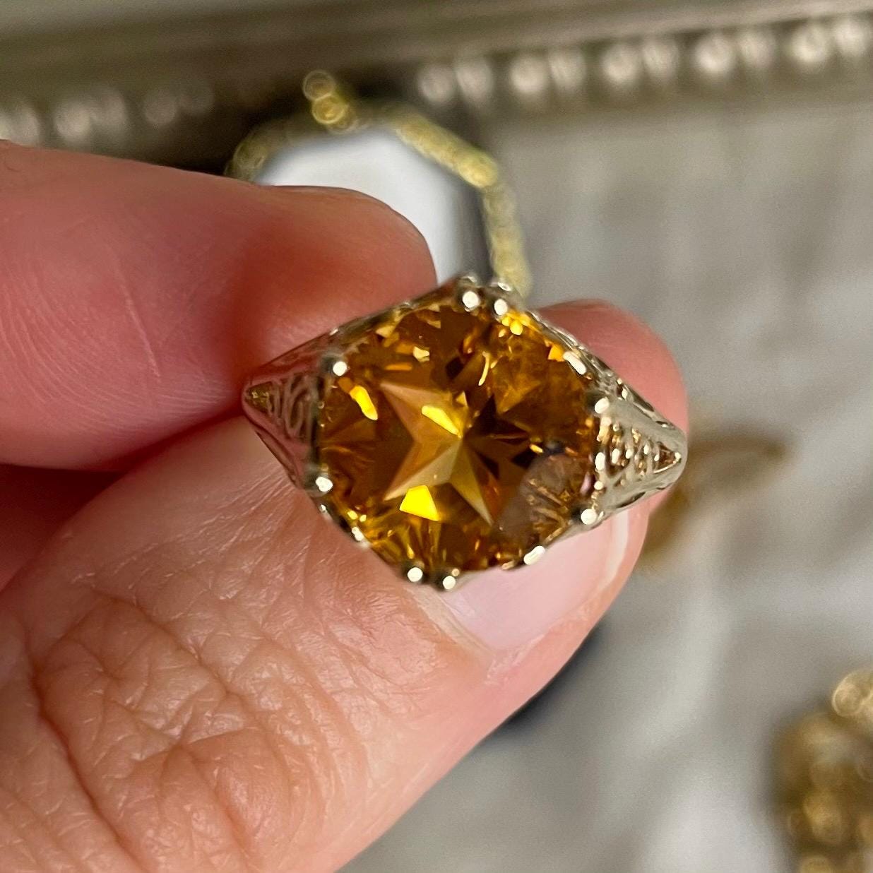 14K Solid Yellow Gold Citrine Ring Size 5.75 US