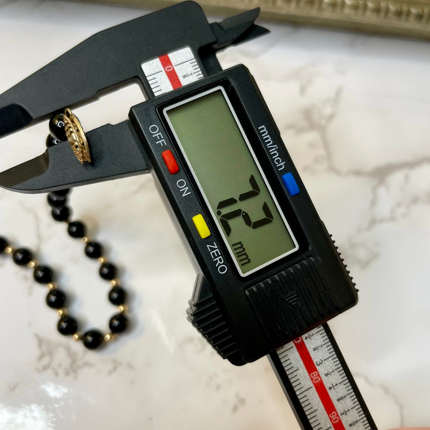 Vintage 10k Solid Gold Onyx Bead Necklace Estate Jewelry - 18” Long