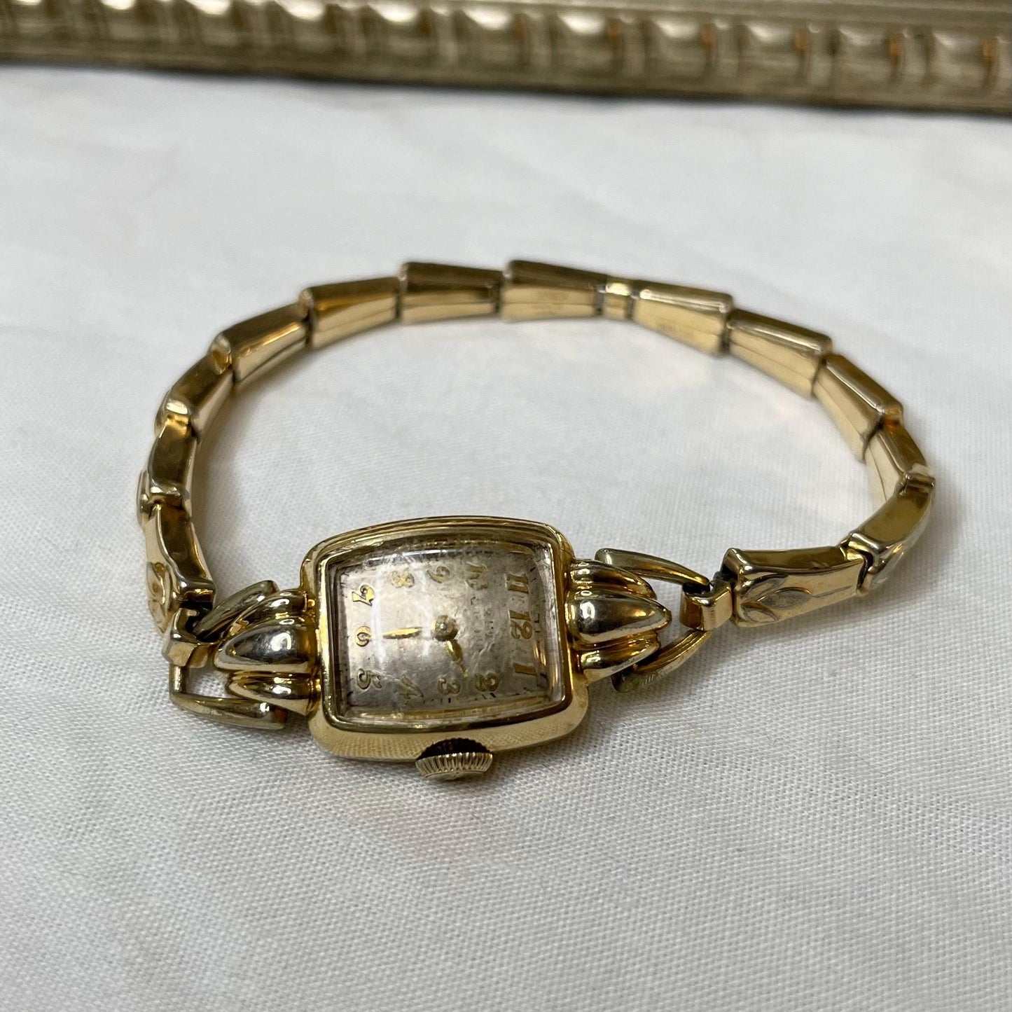 10K Gold FILLED Gruen Ladies Watch 6” NON WORKING