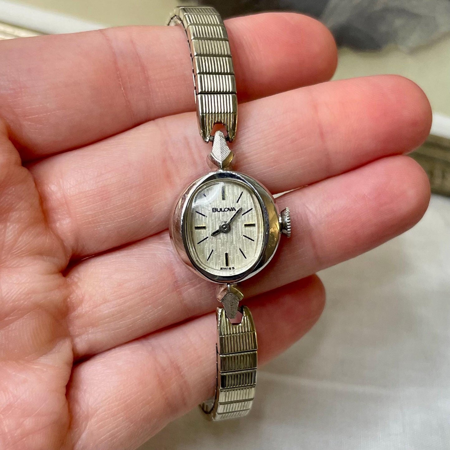 1978 Bulova Ladies Watch Silver Tone 6.5” NON WORKING