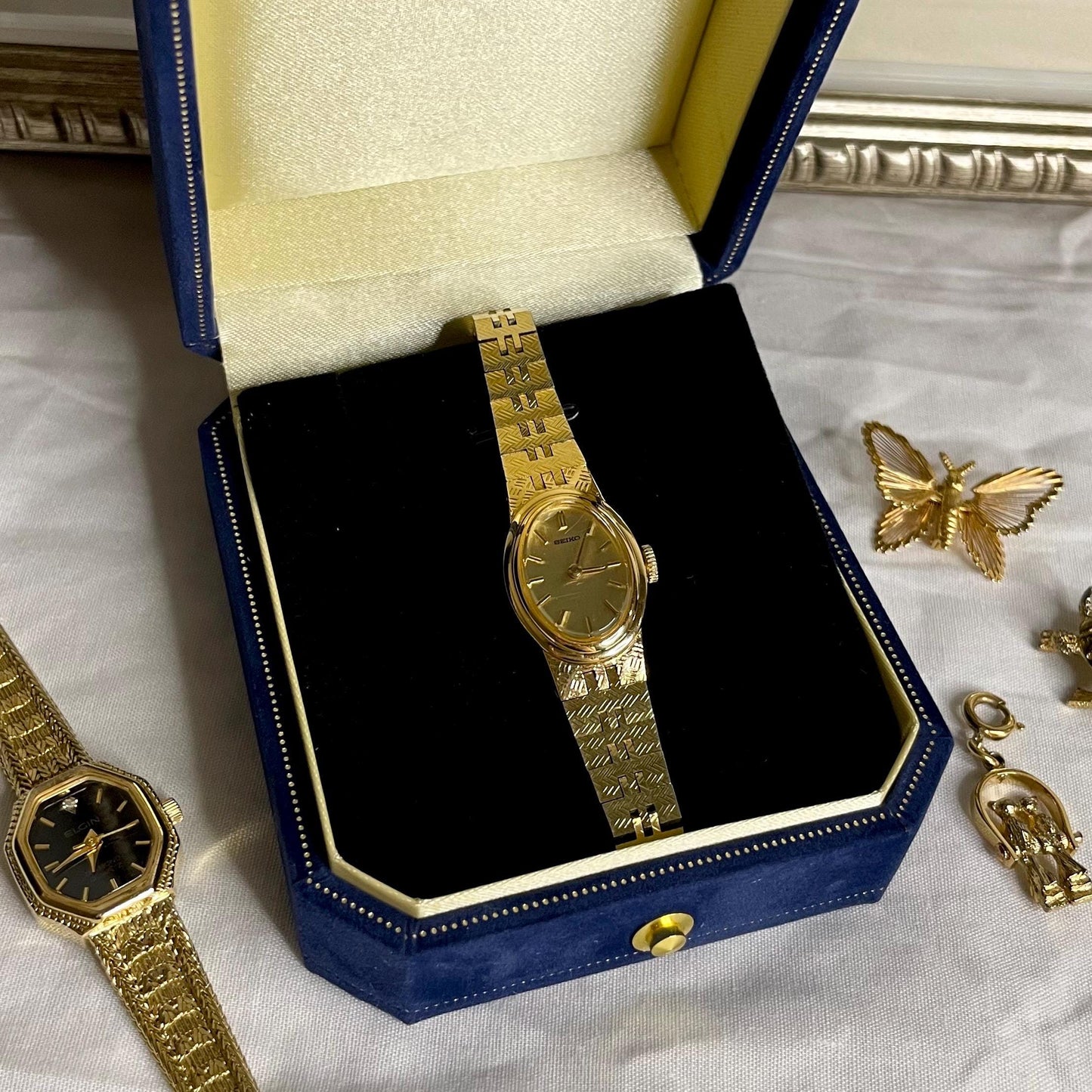 1970s Seiko Ladies Watch Gold Toned 7” NON WORKING