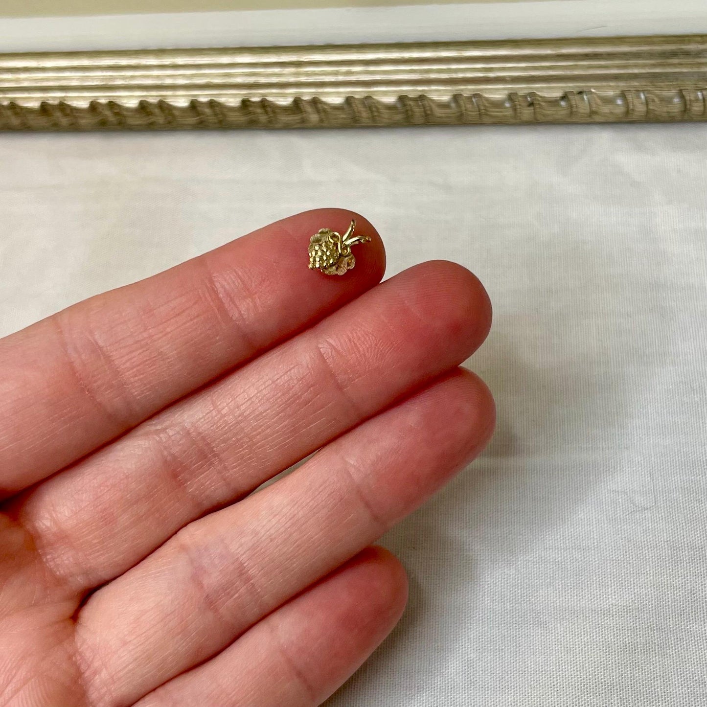 10k Solid Gold Dainty Three-Toned Grapes Pendant