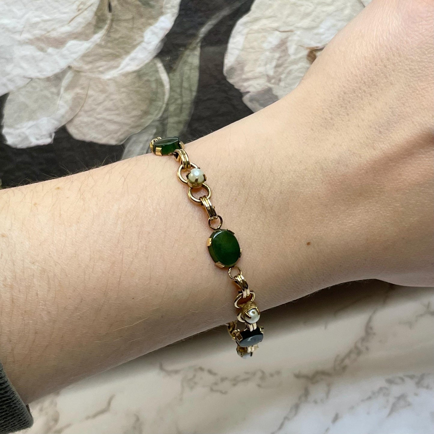 Vintage 12k Gold FILLED Jade and Pearl Bracelet Estate Jewelry - 7”
