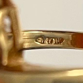 10K Solid Gold Cameo Ring - Size US 5.25