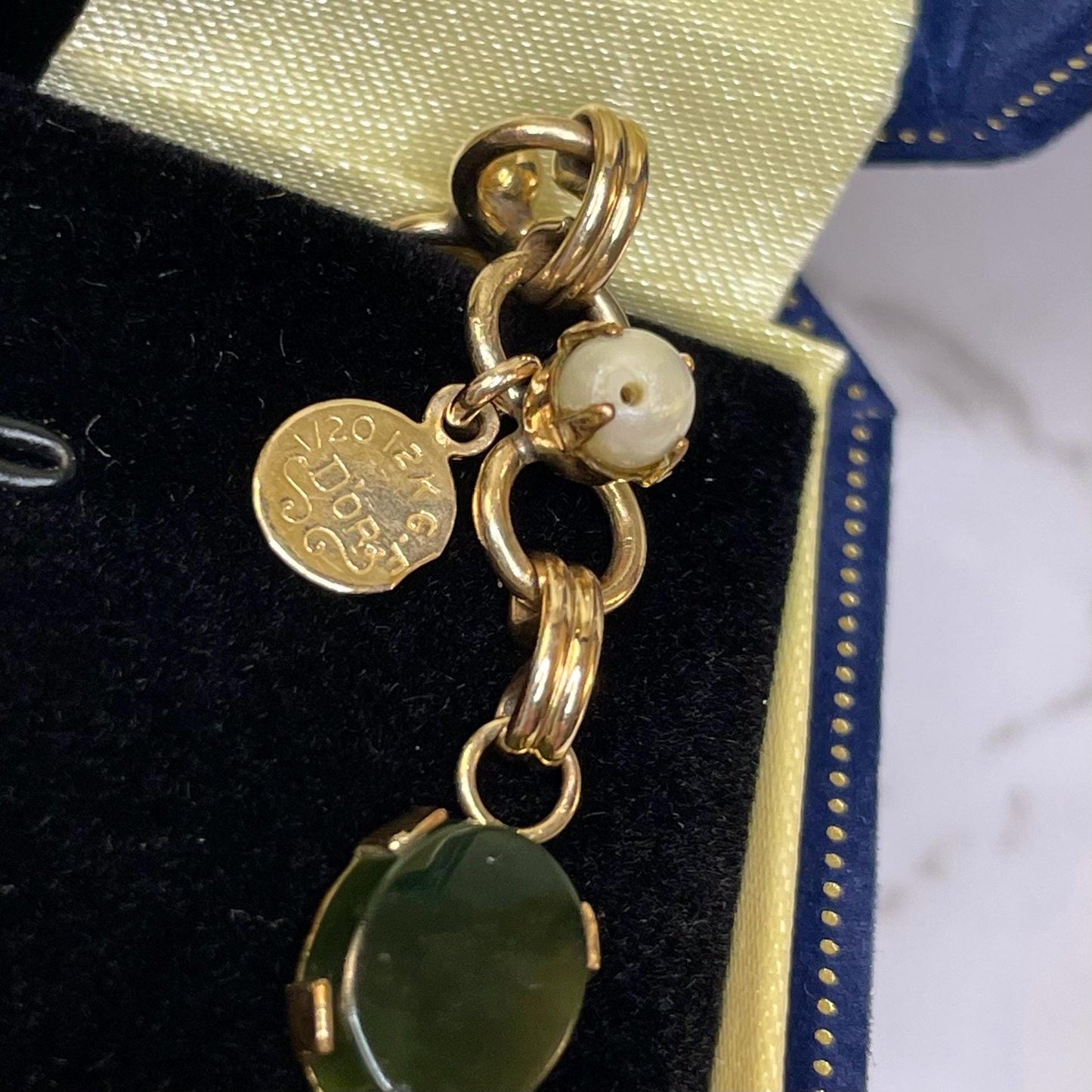 Vintage 12k Gold FILLED Jade and Pearl Bracelet Estate Jewelry - 7”